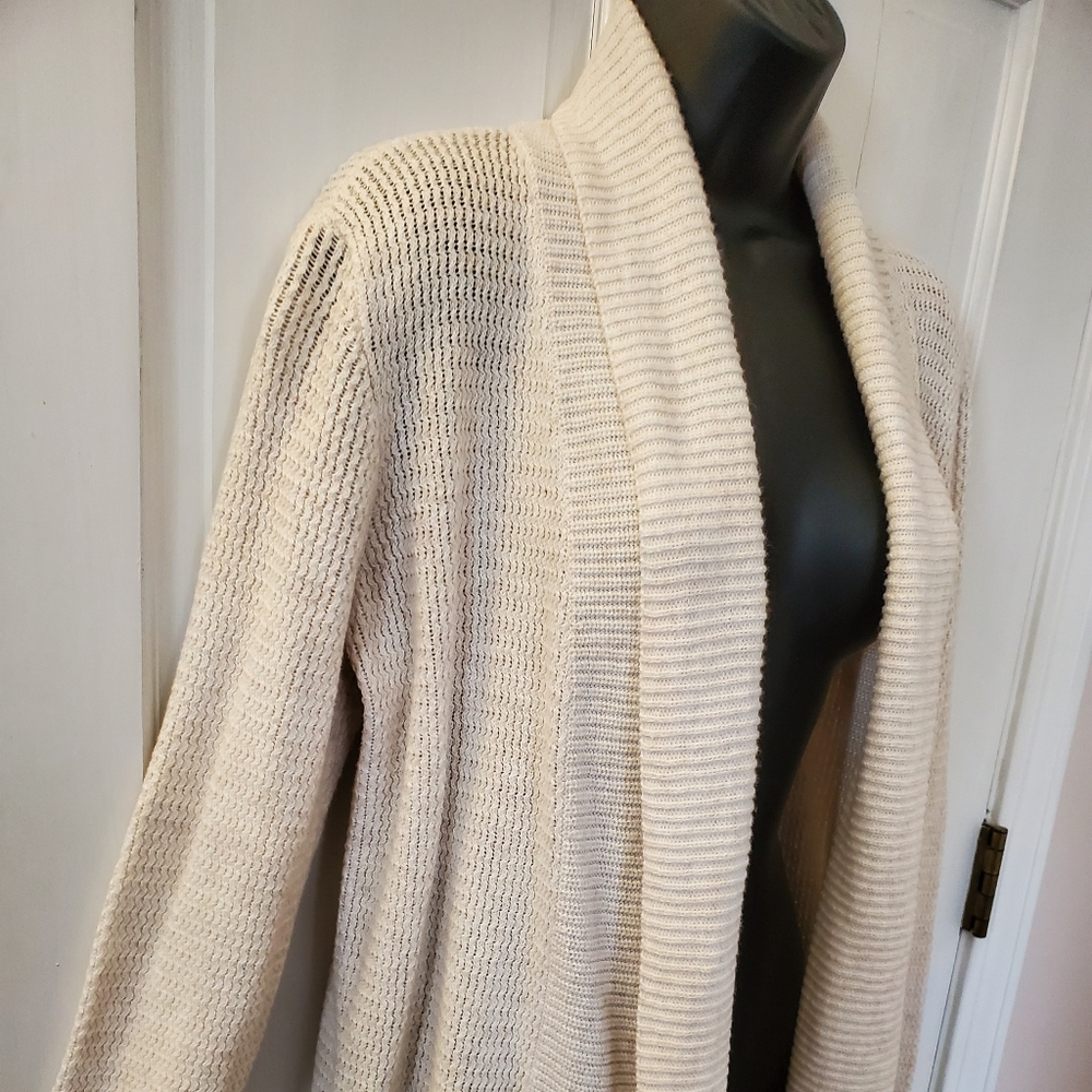 Sweater - Picture 2 of 2